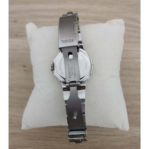 Fossil AM-4404 Stainless Steel Women's Watch - Picture 3 of 7